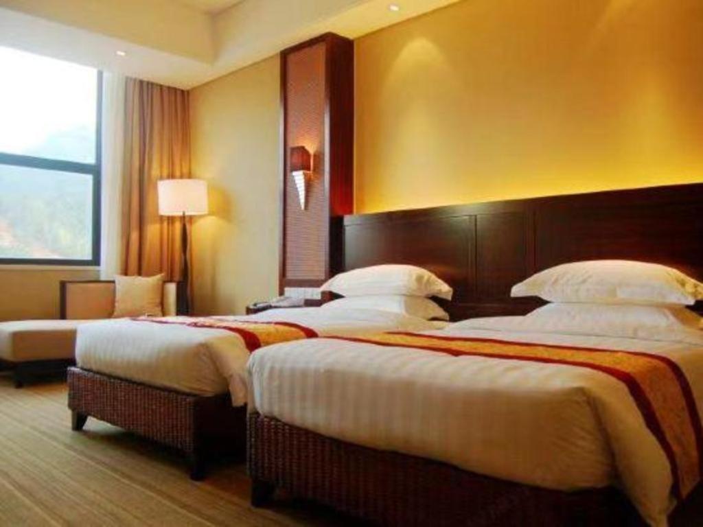 Yongding Longyan Capital International Hot Spring Resort מראה חיצוני תמונה