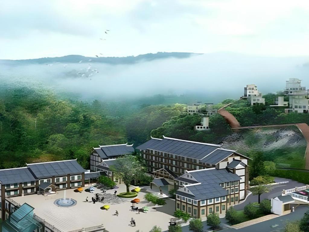 Yongding Longyan Capital International Hot Spring Resort מראה חיצוני תמונה