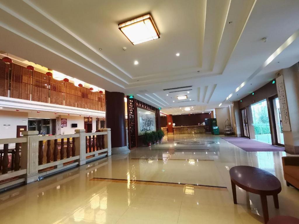 Yongding Longyan Capital International Hot Spring Resort מראה חיצוני תמונה